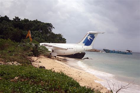 Crash of a BAe 146-200 in Balesin | Bureau of Aircraft Accidents Archives