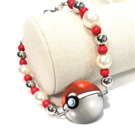 Beaded Pokeball Bracelet Pokemon Theme Pokemon Jewelry Pokemon T