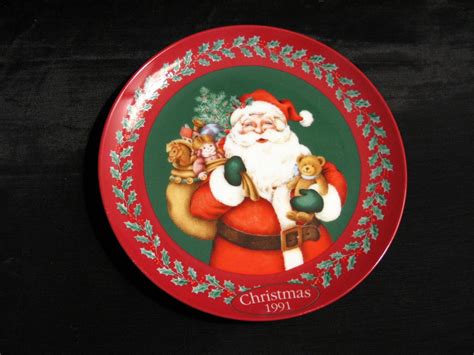 Collectible Plates Christmas Santa Plate Hallmark 1991 Etsy