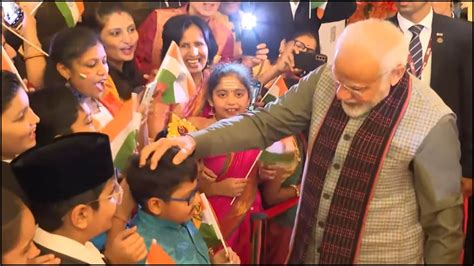 Pm Modi Gets Rousing Welcome From Indian Diaspora Ahead Of Asean India Summit In Indonesia