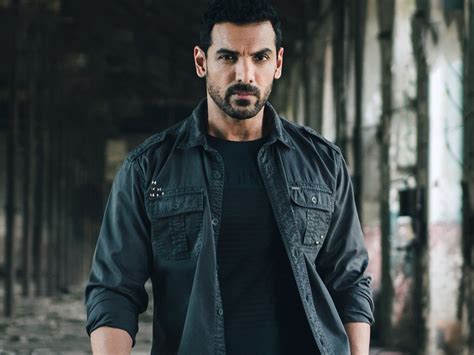 Unveiling John Abrahams Height A Look At The Bollywood Heartthrob