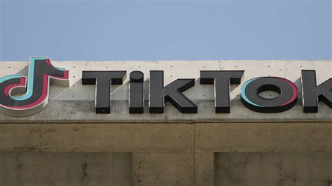 Βίντεο Το Tiktok κατηγορείται ότι δεν κατάφερε να αντιμετωπίσει την