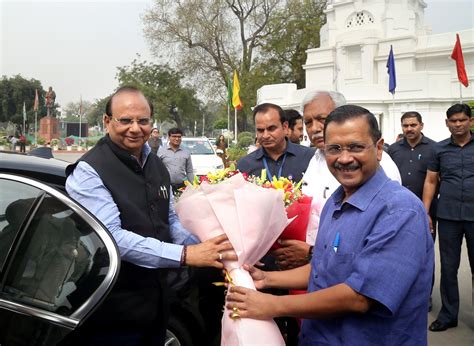 Lg Bound By Aid And Advice Of Council Of Ministers Of Delhi Govt Sc India News