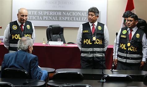 Luis Castañeda Lossio Fue Trasladado Al Penal Miguel Castro Castro