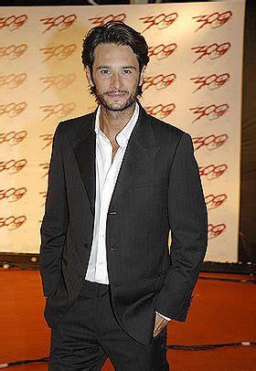 Rodrigo Santoro Entre Os Solteiros