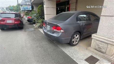 車停自家騎樓變違規 住戶怒控警擾民 三立新聞網 Line Today