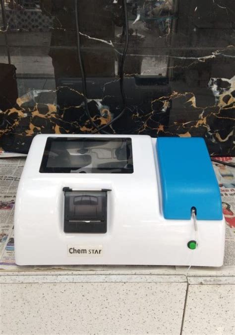 Semi Auto Analyser Semi Automatic Biochemistry Analyzer Latest Price