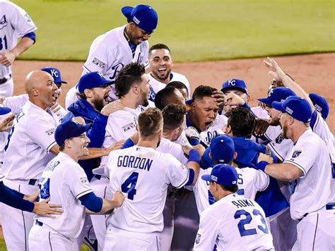 Royals win AL Wild Card Game in walk-off thriller, 9-8 | The Kansas ...