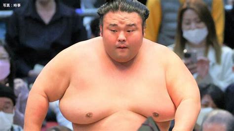 貴景勝が熱海富士との直接対決制す！3敗で並び優勝争いトップに、大関の意地見せる【大相撲秋場所】 Tbs News Dig