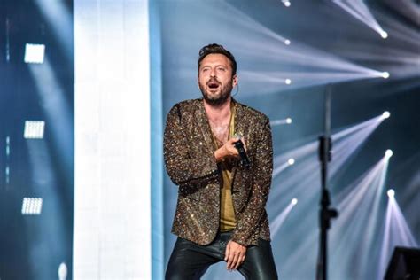 Cesare Cremonini Apre A San Siro Il Suo Tour Negli Stadi