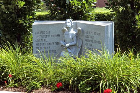 Resurrection Catholic Cemetery | Catholic Cemeteries & Funeral Services - Archdiocese of Toronto ...