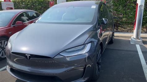 2021 Tesla Model X Refresh Spotted At Fremont Factory Store [video