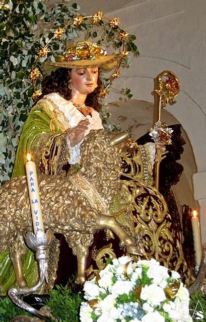 Pastora Para La Vida Luces Por Los Donantes Con La Divina Pastora De