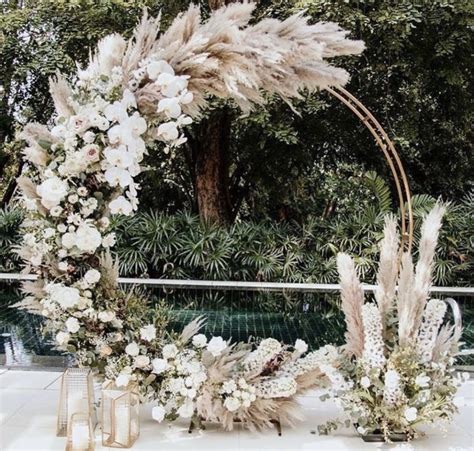 11 Inspiring Funeral Flower Arrangements