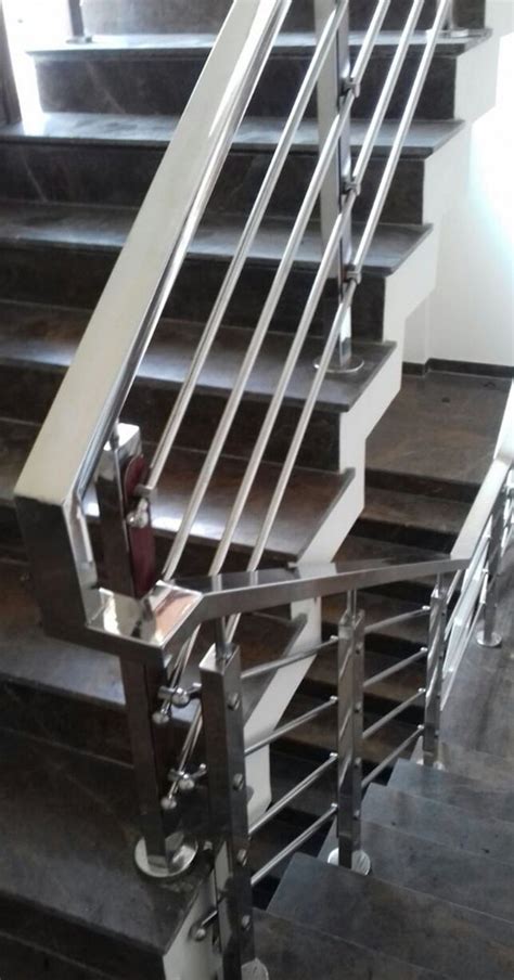 Silver Stairs Stainless Steel Staircase Railing For Home At Rs