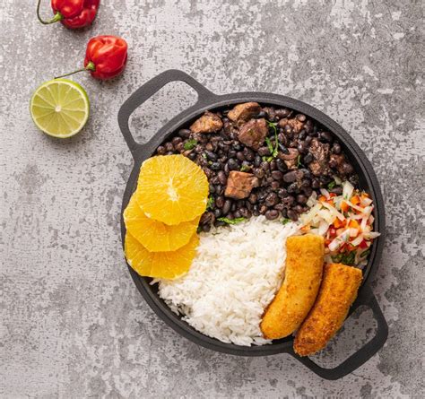 Receita de feijoada Carregada muita carne CenárioMT