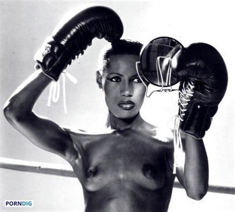 Grace Jones Nude Leaked Photo 23 Porndig