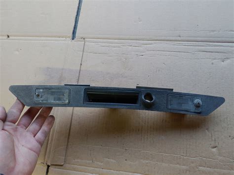 BLENDA KLAMKA MIKROSTYK KLAPY AUDI A4 B6 B7 OEM 13831587878