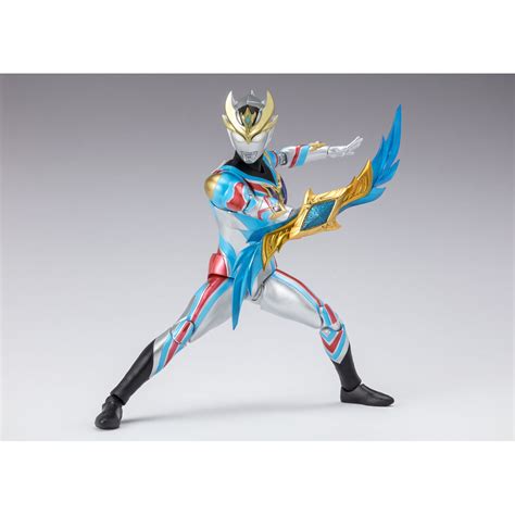 S H Figuarts ULTRAMAN DECKER DYNAMIC TYPE ULTRAMAN PREMIUM BANDAI