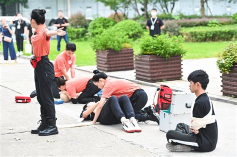 第六届全国红十字应急救护大赛决赛在浙江举办【3】 社会·法治 人民网