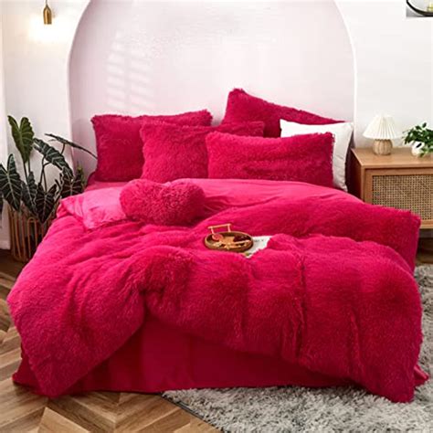 Dont Miss Out On The Best Pink Fluffy Bed Set This Season