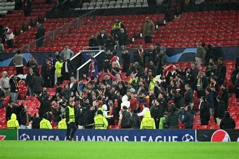 Galatasaray fans loving life at Old Trafford celebrate throughout Man ...