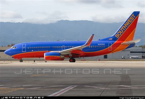 N290WN Boeing 737 7H4 Southwest Airlines Haik Nguyen JetPhotos