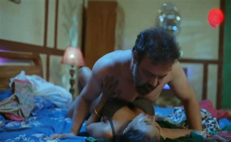 Jayshree Gaikwad Sexy Scene In Pehredaar Aznude