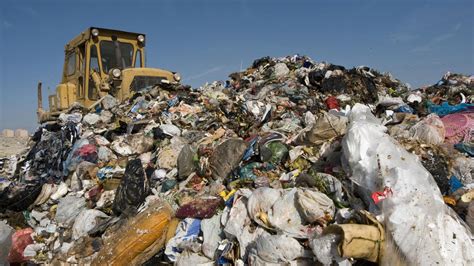 Waste Management's NW Harris County landfill expansion faces opposition ...