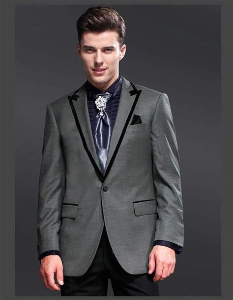 2018 New Style Business Suit One Button Groom Tuxedos Gray Suit Peaked