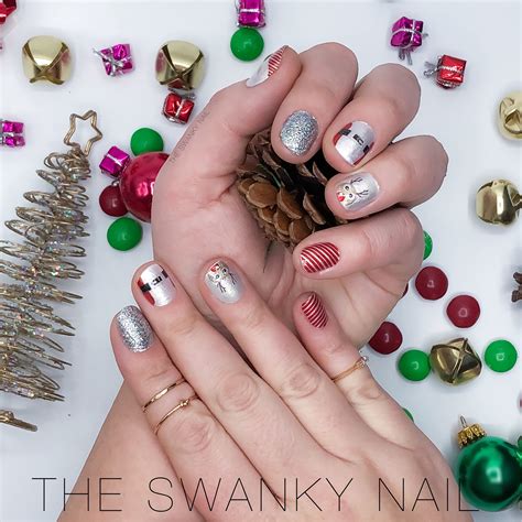 Color Street Bring Your Sleigh Game With Tinseltown Accent Colorstreet Colorstreetnails