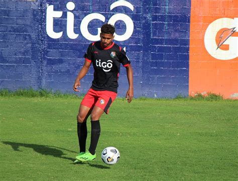 FEPAFUT on Twitter YA ENTRENAMOS La selección PanamáSub17