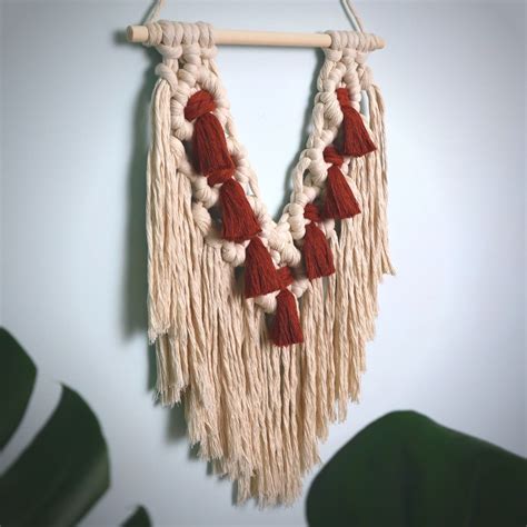 Diy Boho Macrame Wall Hanging With Tassels Free Pattern Marching North