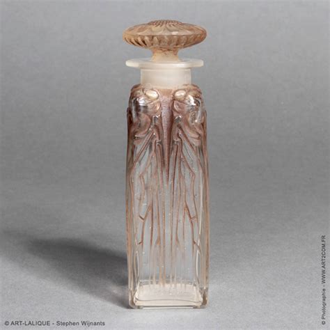 ART LALIQUE Flacons et boîtes René Lalique Stephen WIJNANTS