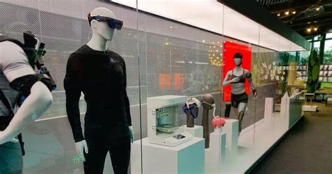 Virtual Sex Teslasuit That Lets Lovers Pleasure Each Other Makes