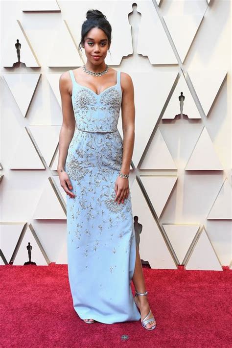 66 Best Oscar Dresses Of All Time Best Red Carpet Dresses From