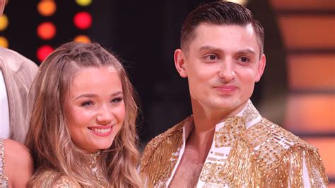 So Trainieren Julia Und Zsolt F R Let S Dance Halbfinale