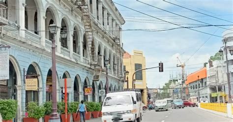 Underground Cables Ordered In Iloilo Citys Plazas Philippine News Agency