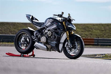 Recensione Ducati Streetfighter V4 S Una Super Naked Di Alta Gamma Motorcycle Sports