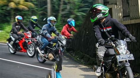 Semua Saudara Ketika Kami Ngumpul Bersama Story Satria Fu Road Race