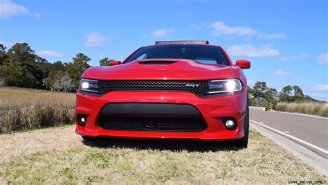 Ford Srt Dodge Durango Srt Vs Ford Explorer St Domestic Suv Comparison