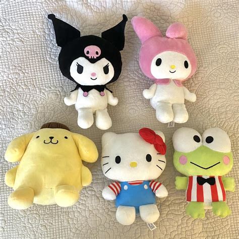 Hello Kitty and Friends Plushie Collection 🍎 -1... - Depop