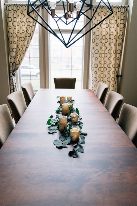 Modern Centerpiece For Dining Room Table