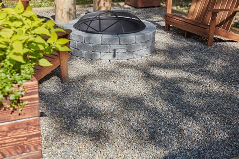 How To Make A Simple Pea Gravel Patio Patio Ideas