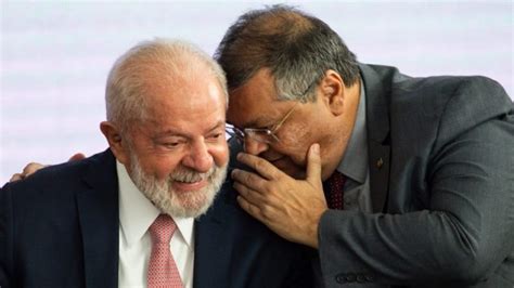 Lula indica Flávio Dino para STF e Paulo Gonet Branco como novo PGR