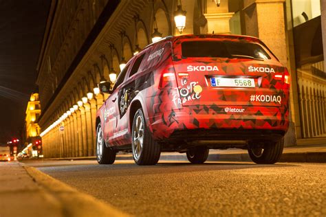 Skoda Kodiaq Crosses The Tour De France Finishing Line Carscoops