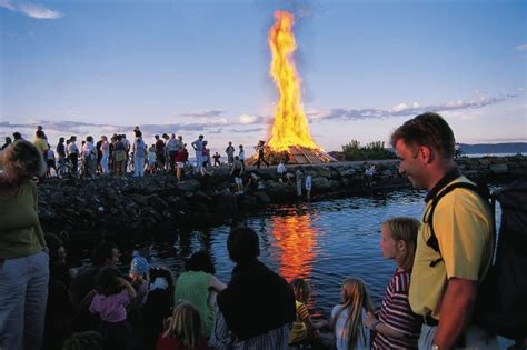 Ten Scandinavian midsummer traditions for a real midsummer experience