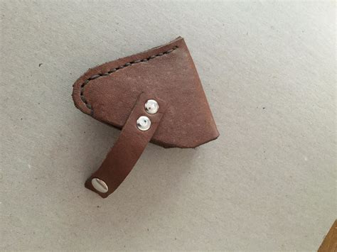 Minimal But Functional Axe Sheath : 5 Steps (with Pictures) - Instructables