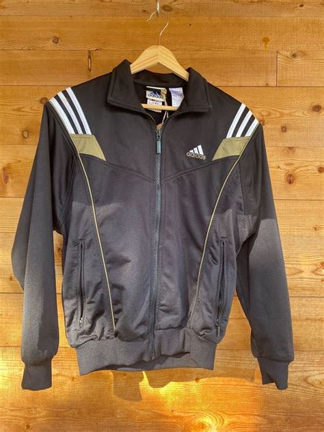 Vintage Adidas Black And Gold Jacket Kaufen Auf Ricardo