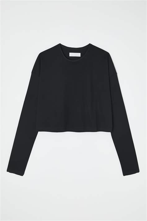 Cropped Long Sleeve Tee